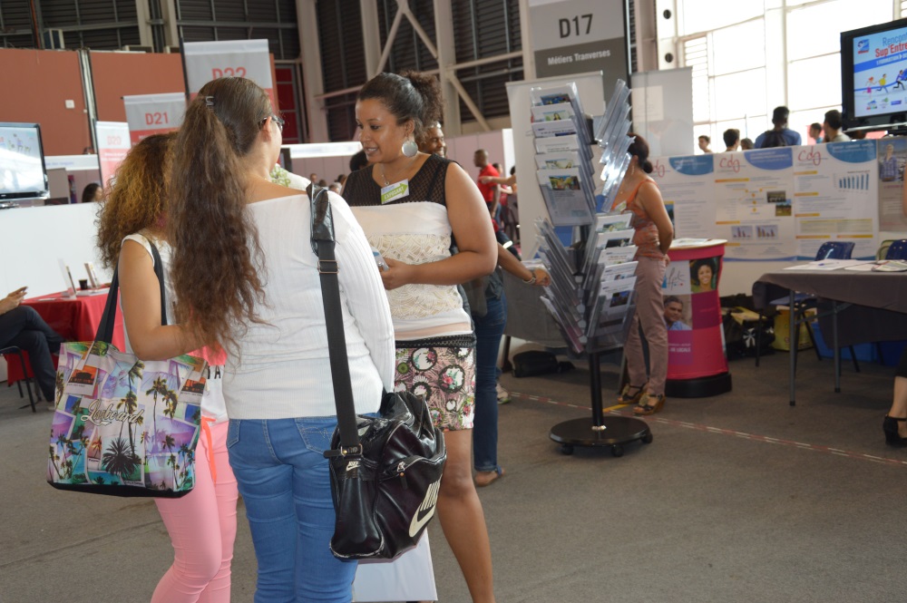 salon régional de la jeunesse 017 modif