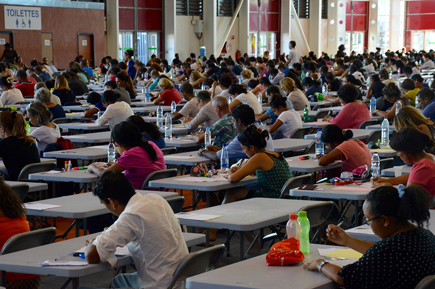 Concour attaché int web